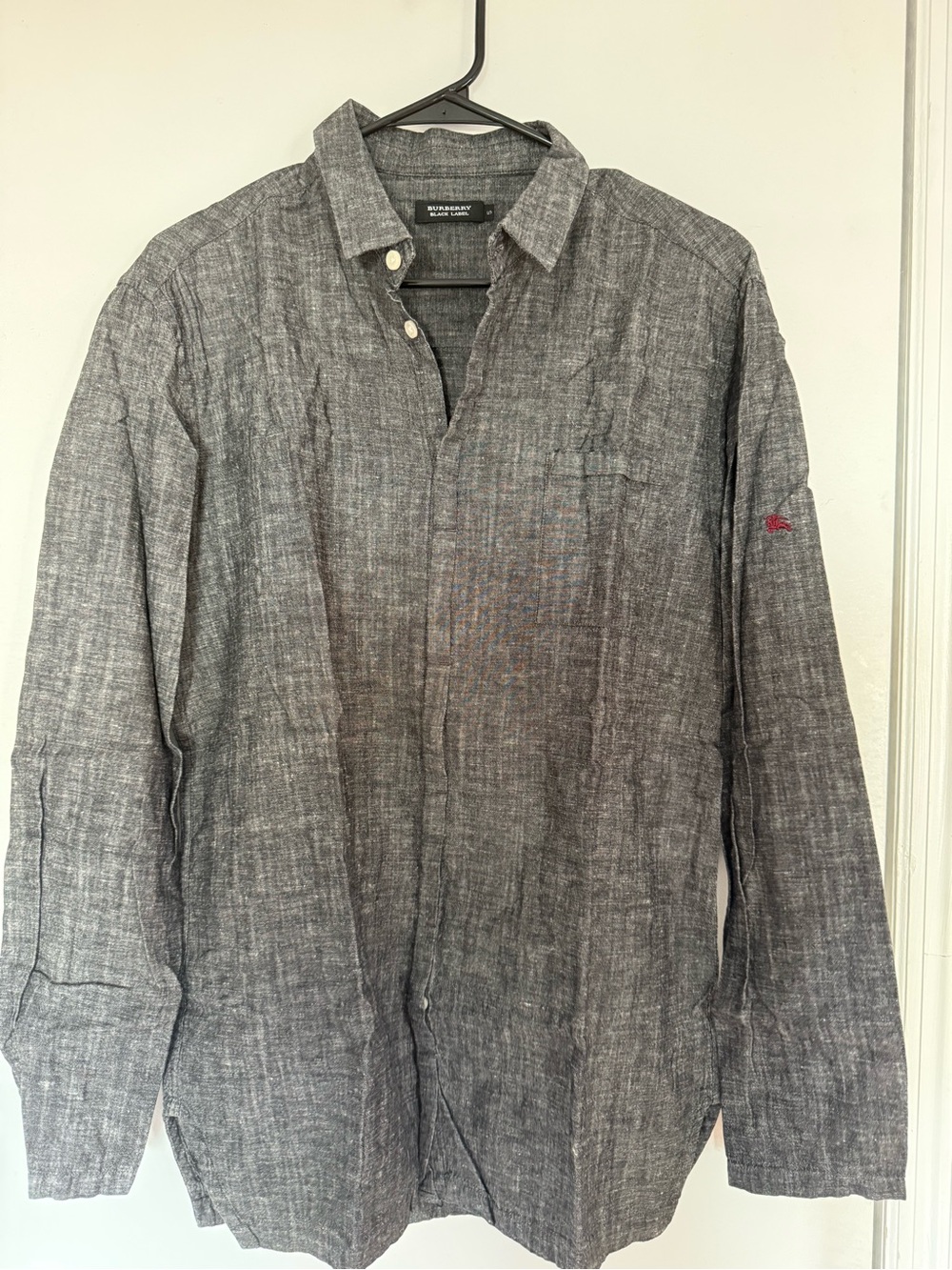 Burberry Black Label Men's Casual Button-Down Linen Shirt in Charcoal Gray